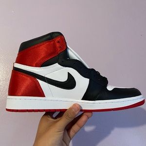 Jordan 1 Black Satin Toe